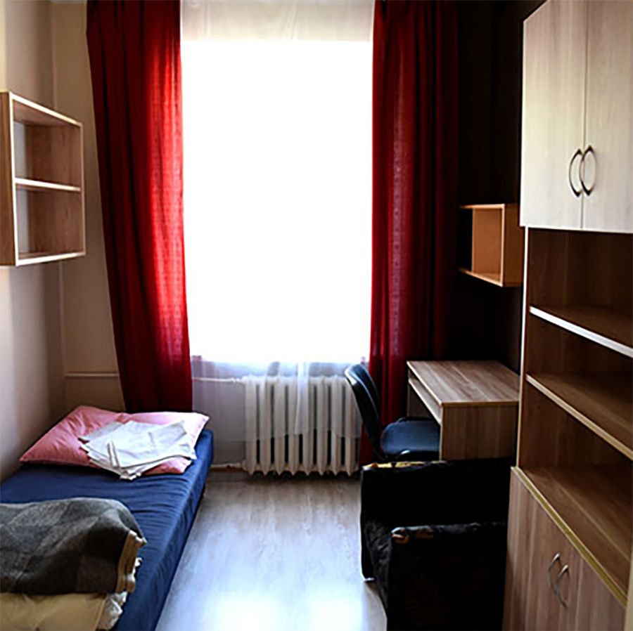1-2 Kişilik Konaklama Seçenekleri ile Aylık 300-575 ZŁ Arası