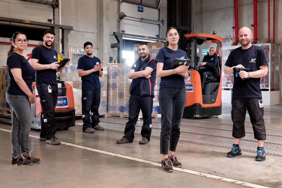 AMAZON DEPO ÇALIŞANI